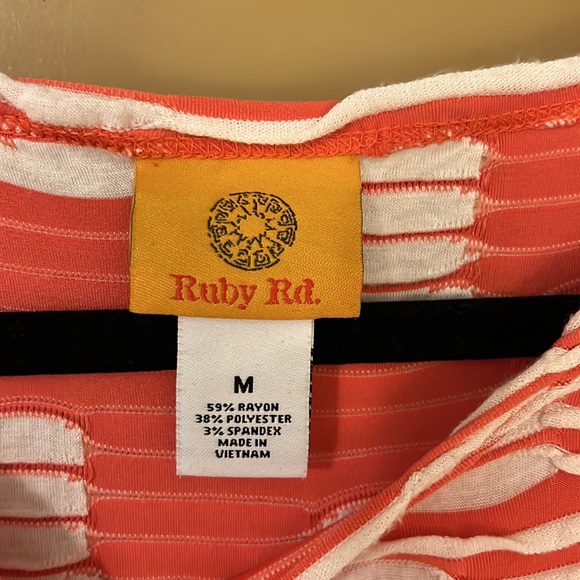 🧡Ruby Rd. Blouse🧡 - Picture 2 of 6